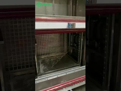 自動車 の 電子 器具 は,水 に 噴水 さ れ,浸水 し た 状態 に 耐える か